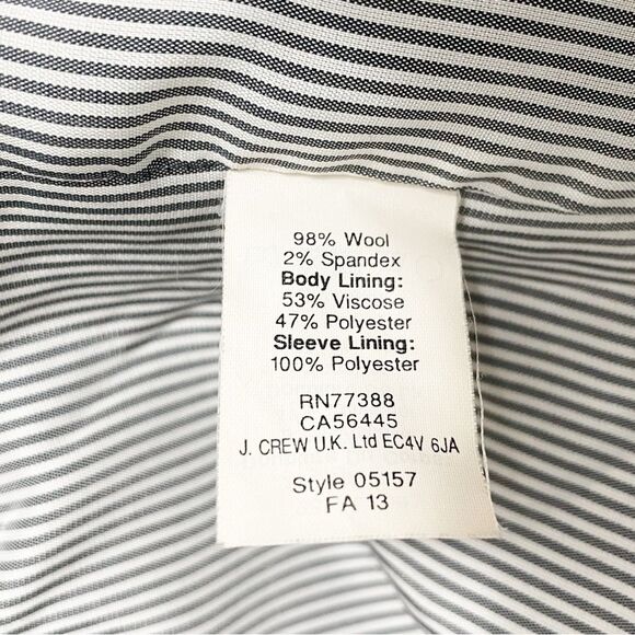 J. Crew Schoolboy Blazer Black Wool Gold Button Jacket Preppy Women’s Size 2 - Picture 11 of 13